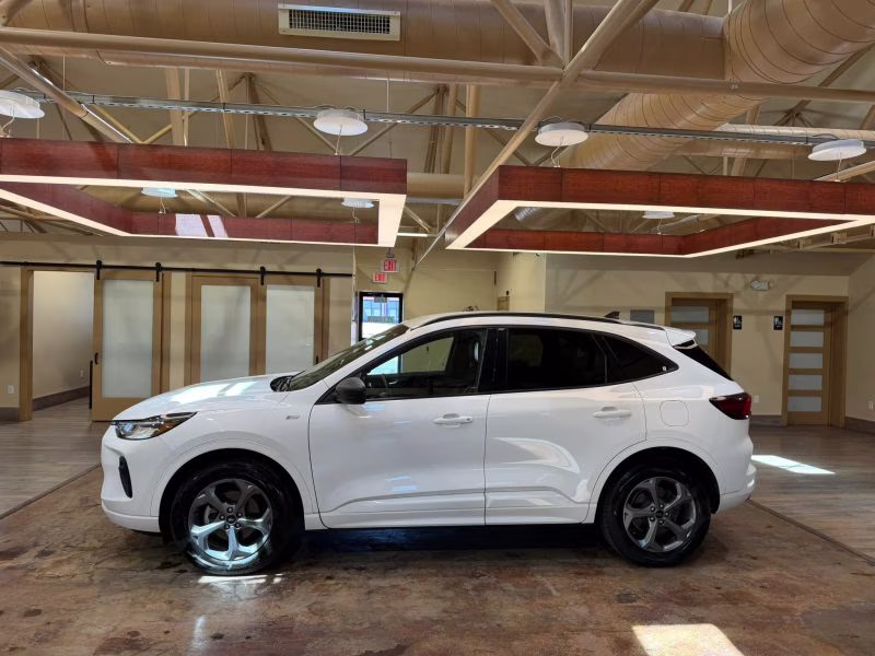 2023 Ford Escape ST-Line Sport Utility 4D AWD