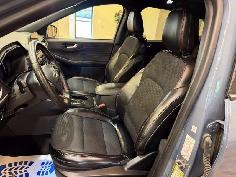 2023 Ford Escape ST-Line Sport Utility 4D AWD