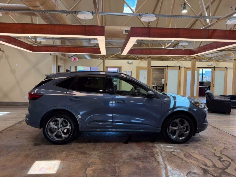 2023 Ford Escape ST-Line Sport Utility 4D AWD