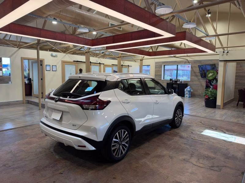2024 Nissan Kicks SV Sport Utility 4D FWD