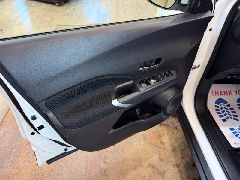 2024 Nissan Kicks SV Sport Utility 4D FWD