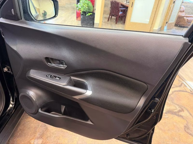 2024 Nissan Kicks SV Sport Utility 4D FWD