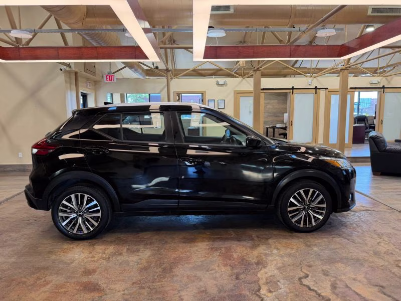 2024 Nissan Kicks SV Sport Utility 4D FWD