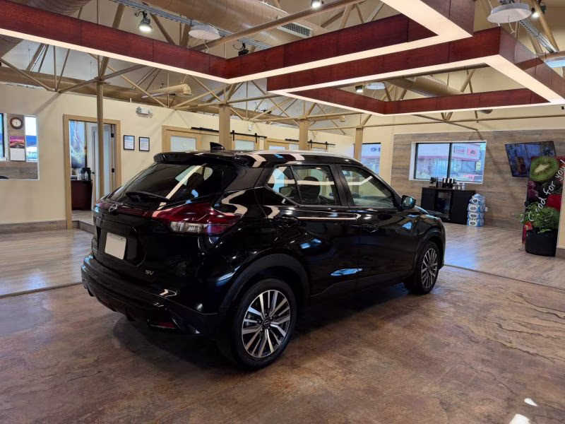 2024 Nissan Kicks SV Sport Utility 4D FWD