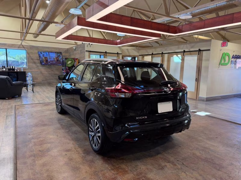 2024 Nissan Kicks SV Sport Utility 4D FWD