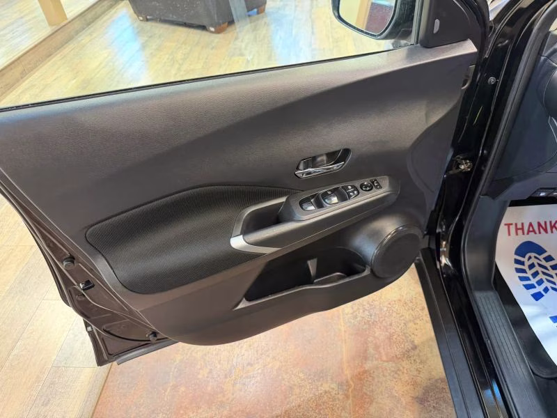 2024 Nissan Kicks SV Sport Utility 4D FWD