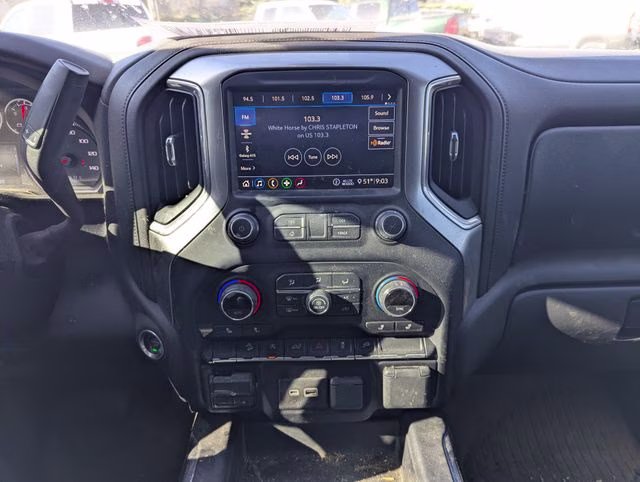 2020 Summit White Chevrolet Silverado 1500 RST 4X4 Truck