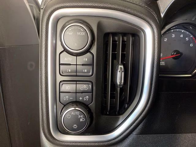 2020 Summit White Chevrolet Silverado 1500 RST 4X4 Truck