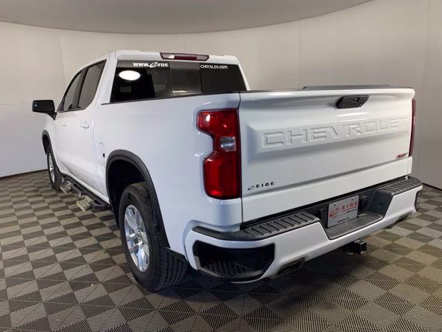 2020 Summit White Chevrolet Silverado 1500 RST 4X4 Truck