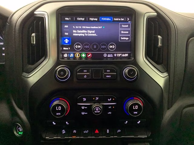 2020 Summit White Chevrolet Silverado 1500 RST 4X4 Truck