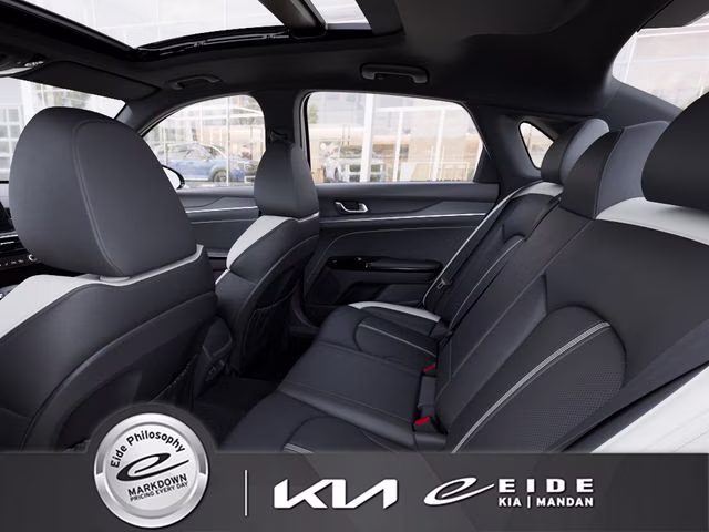 2026 Snow White Pearl Kia K5 GT-Line Sedan