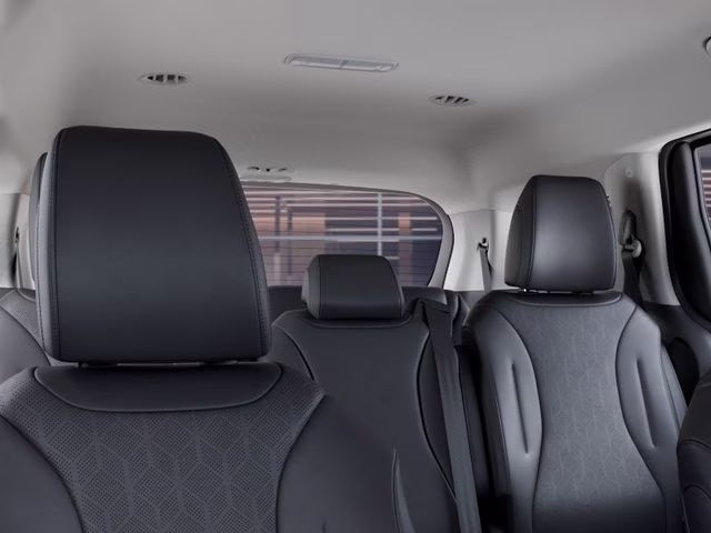 2026 Snow White Pearl Kia Carnival EX FWD Van