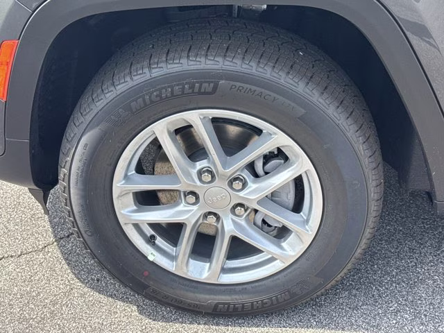 2026 Baltic Gray Metallic Clearcoat Jeep Grand Cherokee Laredo X RWD SUV