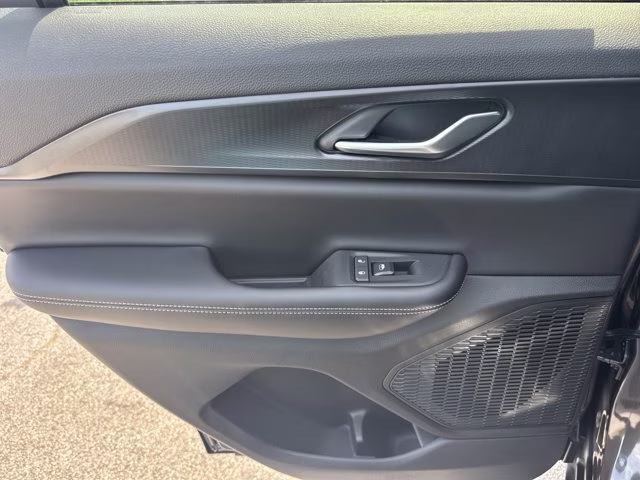 2026 Baltic Gray Metallic Clearcoat Jeep Grand Cherokee Laredo X RWD SUV