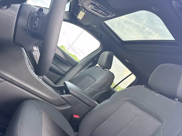 2026 Baltic Gray Metallic Clearcoat Jeep Grand Cherokee Laredo X RWD SUV