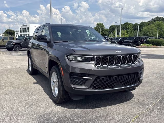 2026 Baltic Gray Metallic Clearcoat Jeep Grand Cherokee Laredo X RWD SUV