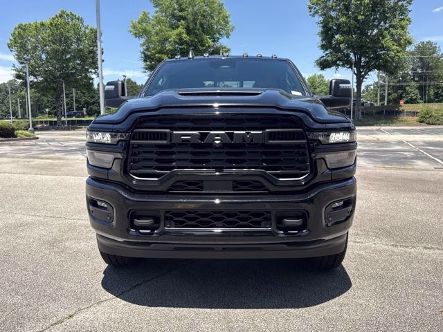2026 Diamond Black Crystal Pearlcoat Ram 2500 Black Express 4X4 Truck