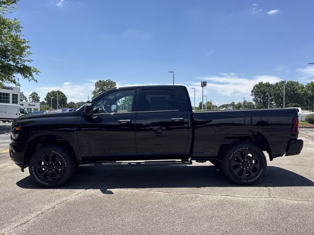 2026 Diamond Black Crystal Pearlcoat Ram 2500 Black Express 4X4 Truck