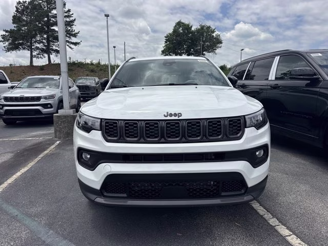 2026 Bright White Clearcoat Jeep Compass Latitude Altitude 4X4 SUV