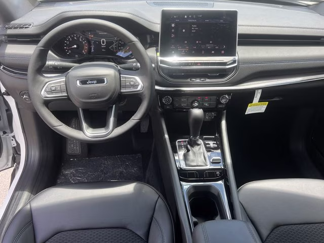 2026 Bright White Clearcoat Jeep Compass Latitude Altitude 4X4 SUV