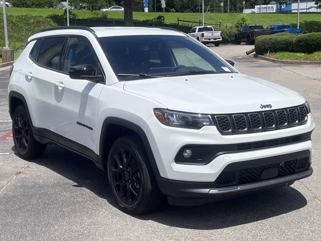 2026 Bright White Clearcoat Jeep Compass Latitude Altitude 4X4 SUV