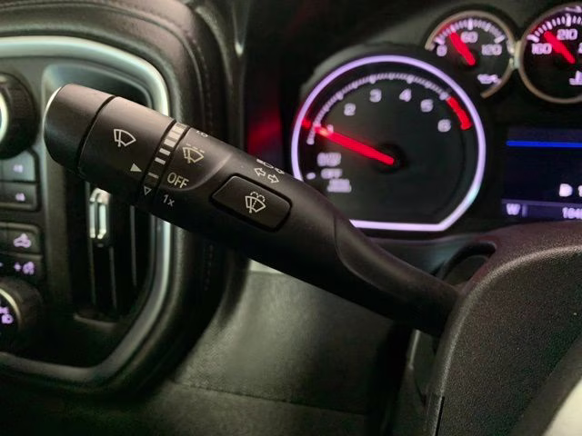 2020 Summit White Chevrolet Silverado 1500 RST 4X4 Truck