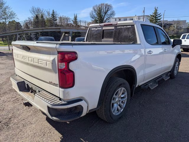 2020 Summit White Chevrolet Silverado 1500 RST 4X4 Truck