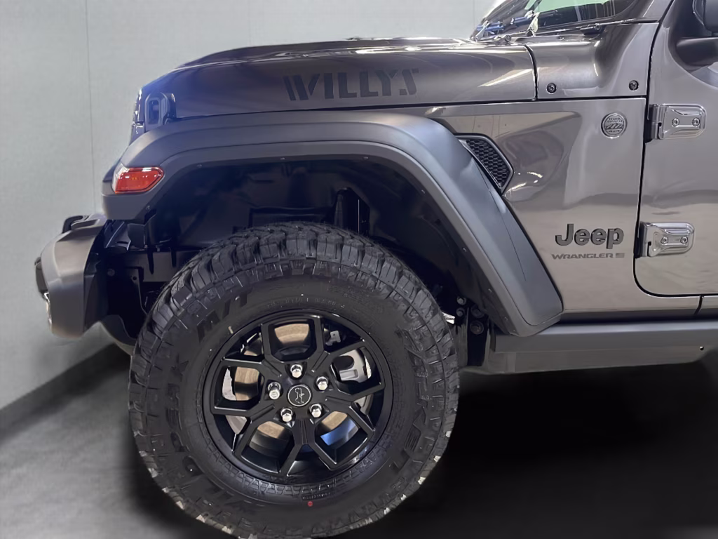 2026 Granite Crystal Metallic Clearcoat Jeep Wrangler Willys 4X4 SUV