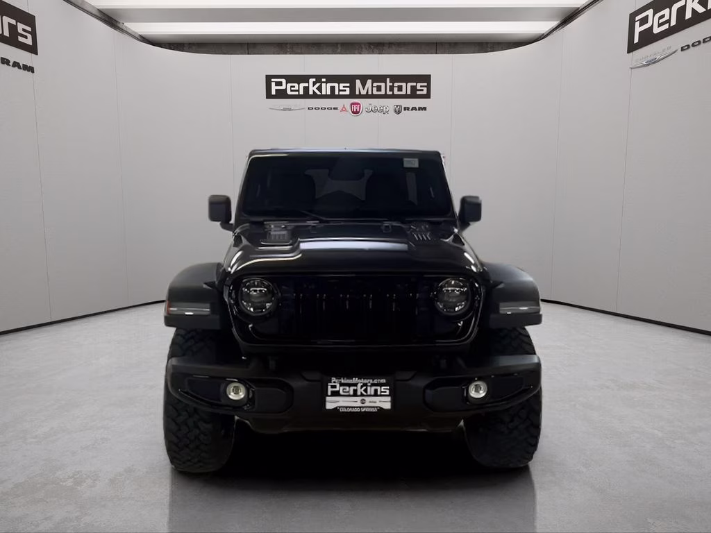 2026 Granite Crystal Metallic Clearcoat Jeep Wrangler Willys 4X4 SUV