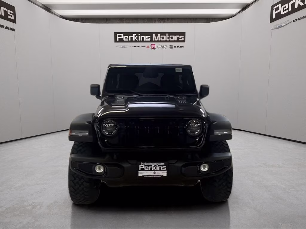 2026 Granite Crystal Metallic Clearcoat Jeep Wrangler Willys 4X4 SUV