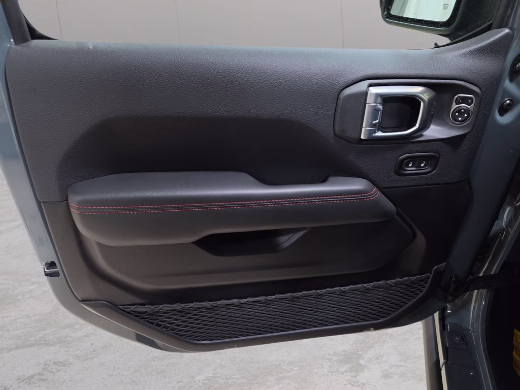 2026 Anvil Clear Coat Jeep Wrangler Rubicon 4X4 SUV