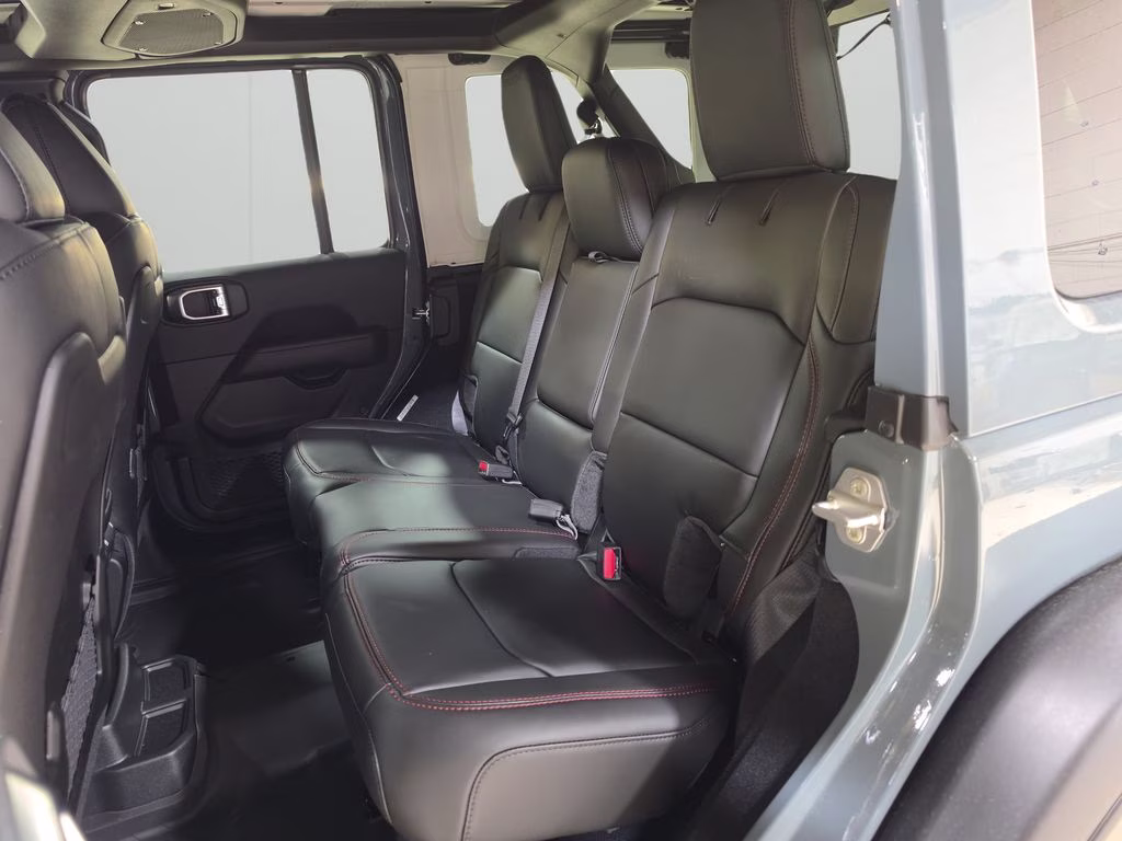 2026 Anvil Clear Coat Jeep Wrangler Rubicon 4X4 SUV