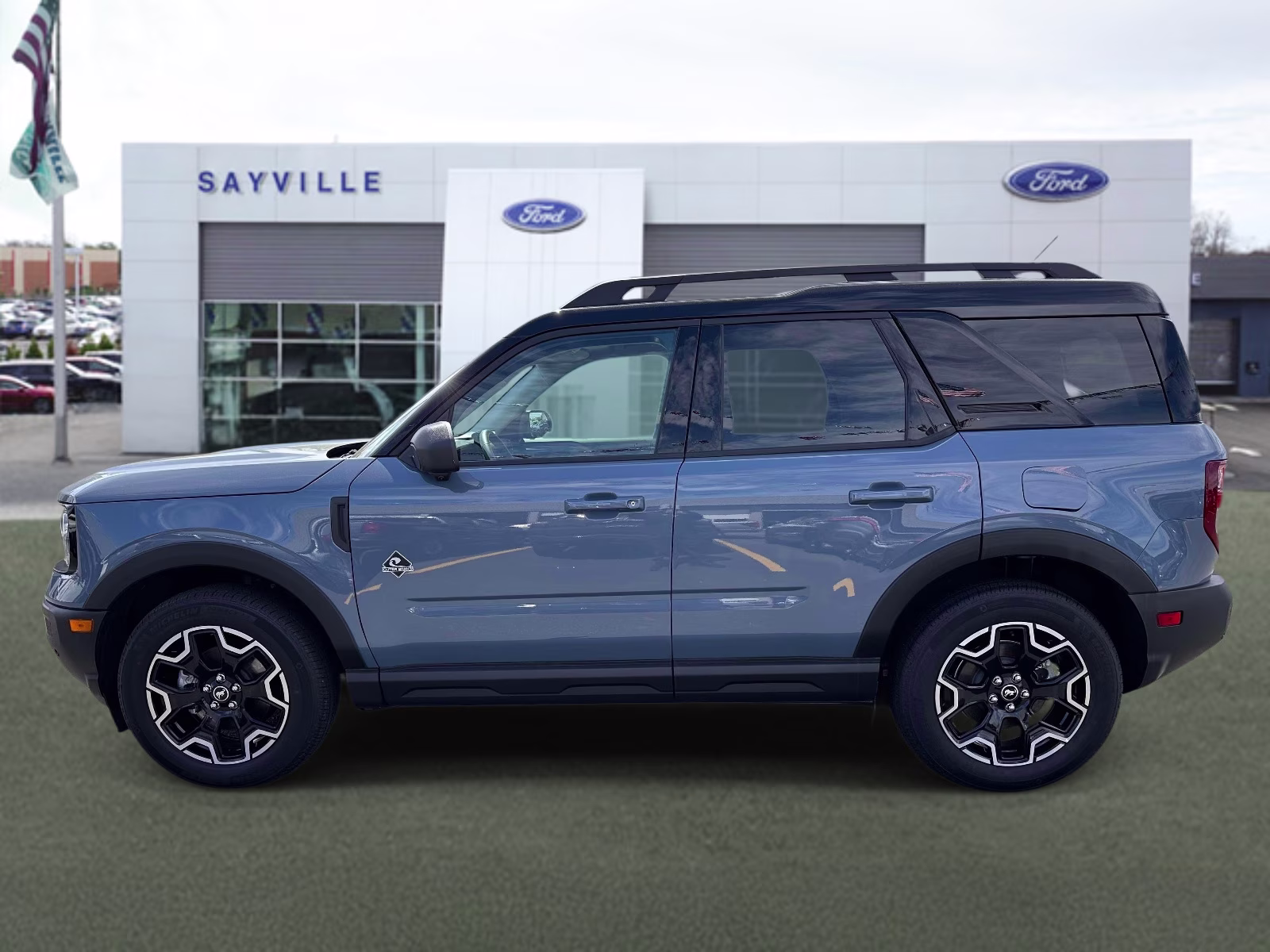 2025 Azure Gray Metallic Tri-Coat Ford Bronco Sport Outer Banks 4x4 4X4 SUV