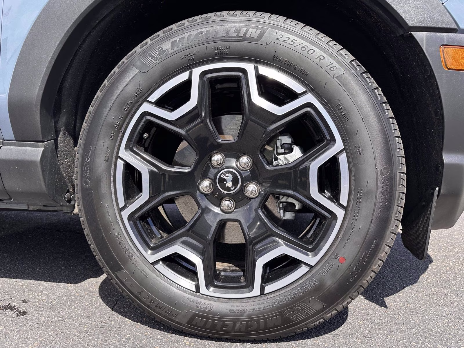 2025 Azure Gray Metallic Tri-Coat Ford Bronco Sport Outer Banks 4x4 4X4 SUV