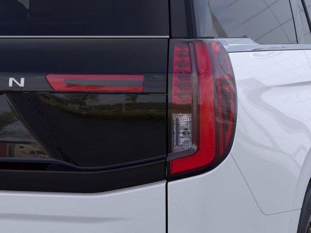 2026 Star White Metallic Tri-Coat Ford Expedition King Ranch 4X4 SUV
