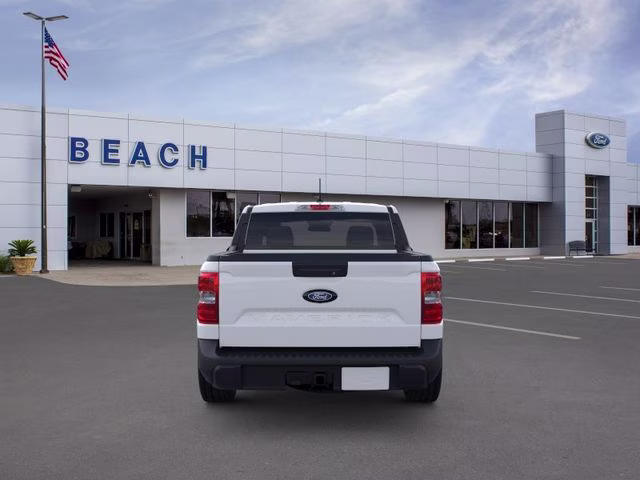2026 Oxford White Ford Maverick XLT AWD Truck