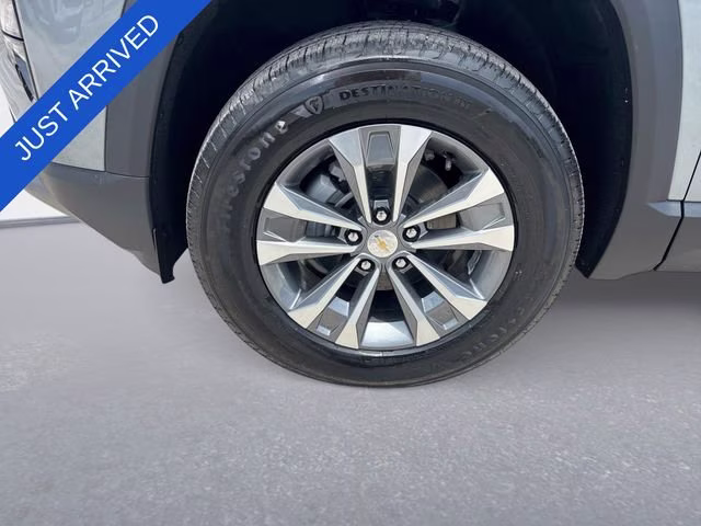 2026 Sterling Gray Metallic Chevrolet Equinox LT FWD SUV