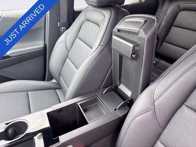2026 Sterling Gray Metallic Chevrolet Equinox LT FWD SUV