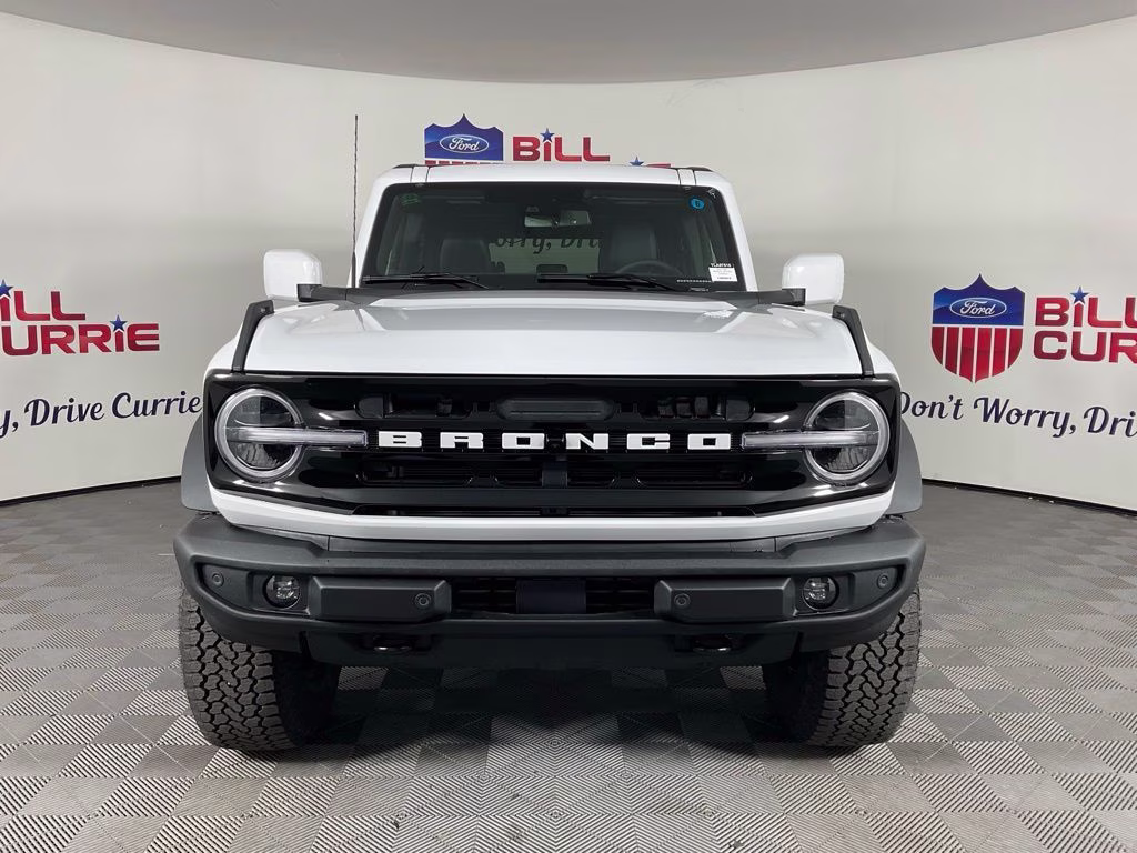 2026 Oxford White Ford Bronco Outer Banks 4X4 SUV