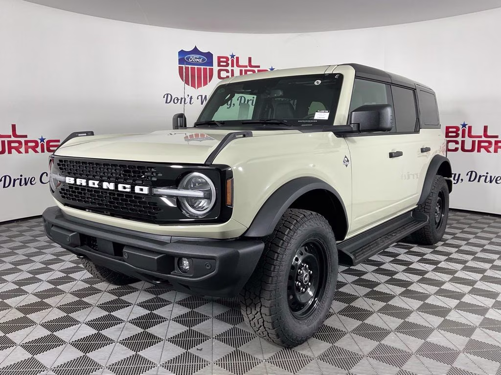 2026 Desert Sand Ford Bronco Outer Banks 4X4 SUV