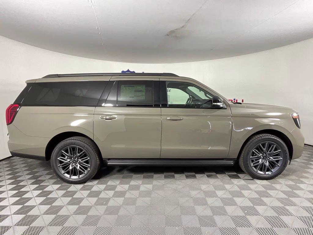 2026 Gray Ford Expedition Max Platinum 4X4 SUV