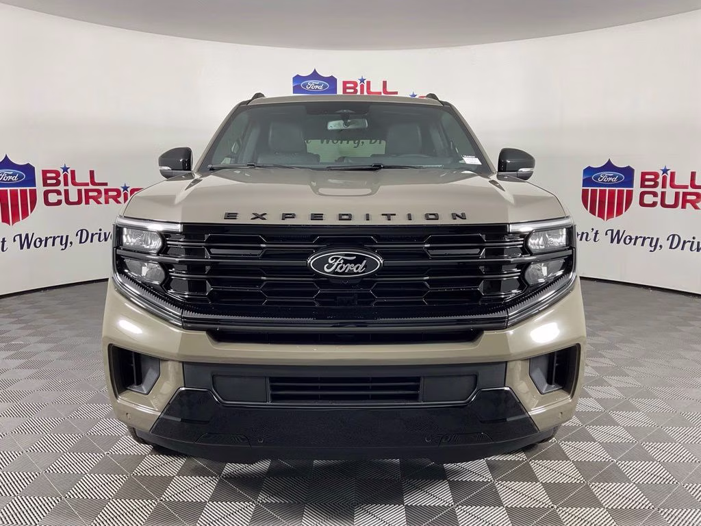 2026 Gray Ford Expedition Max Platinum 4X4 SUV