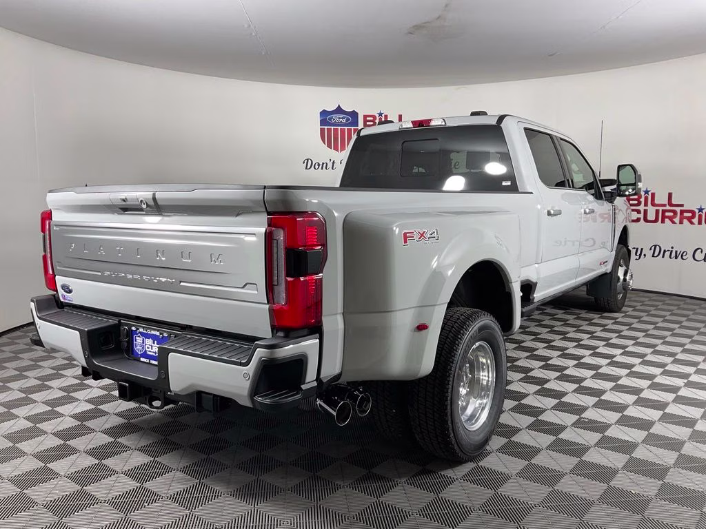2026 Avalanche Ford Super Duty F-350 DRW Platinum 4X4 Truck