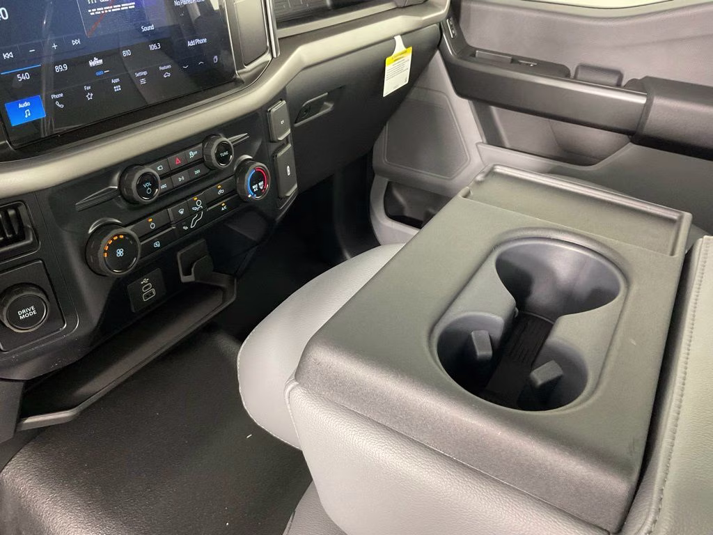 2026 Oxford White Ford F-150 XL RWD Truck