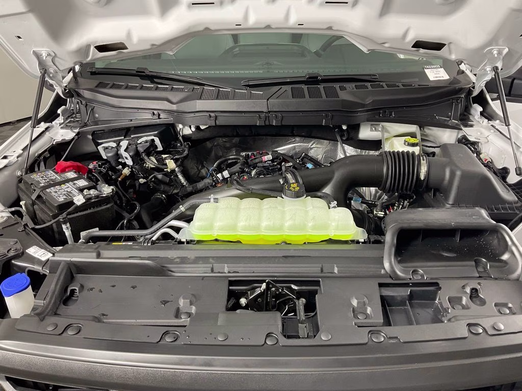 2026 Oxford White Ford F-150 XL RWD Truck