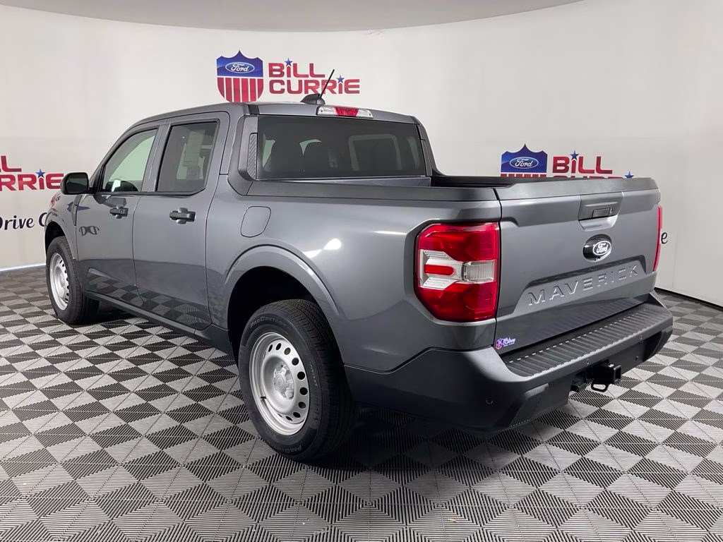 2026 Gray Metallic Ford Maverick XL FWD Truck