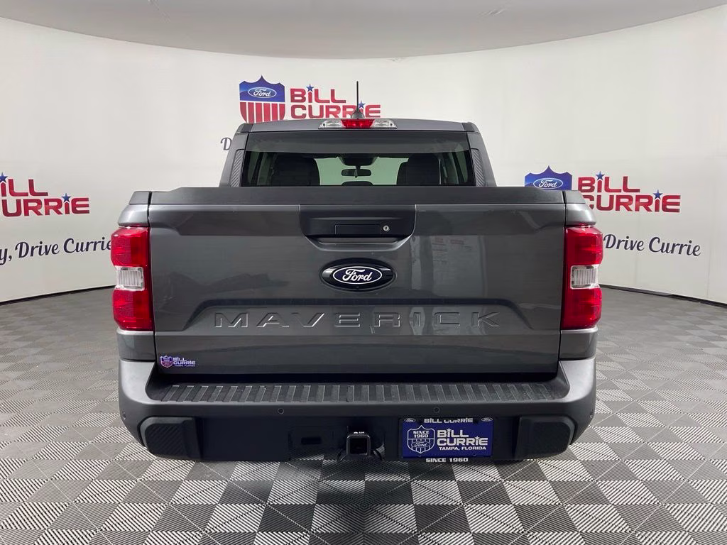 2026 Gray Metallic Ford Maverick XL FWD Truck