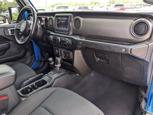 2021 Hydro Blue Pearlcoat Jeep Gladiator Sport 4X4 Truck