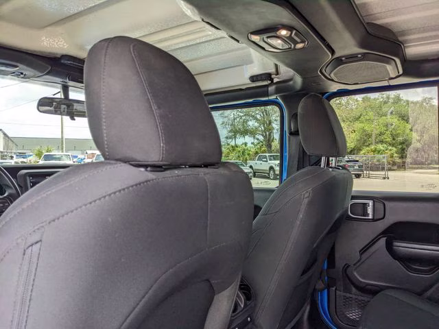 2021 Hydro Blue Pearlcoat Jeep Gladiator Sport 4X4 Truck