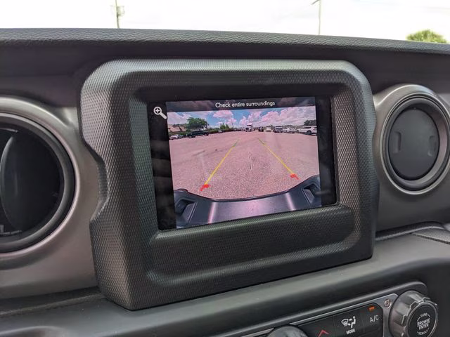 2021 Hydro Blue Pearlcoat Jeep Gladiator Sport 4X4 Truck